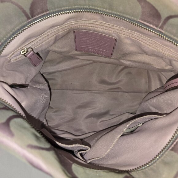 Coach F15067 Lilac & Light Gray Signature Canvas Convertible Duffel Crossbody - Picture 10 of 15
